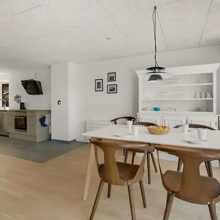 Prázdninový dům Abel - 250m From The Sea By Interhome Strøby Ladeplads